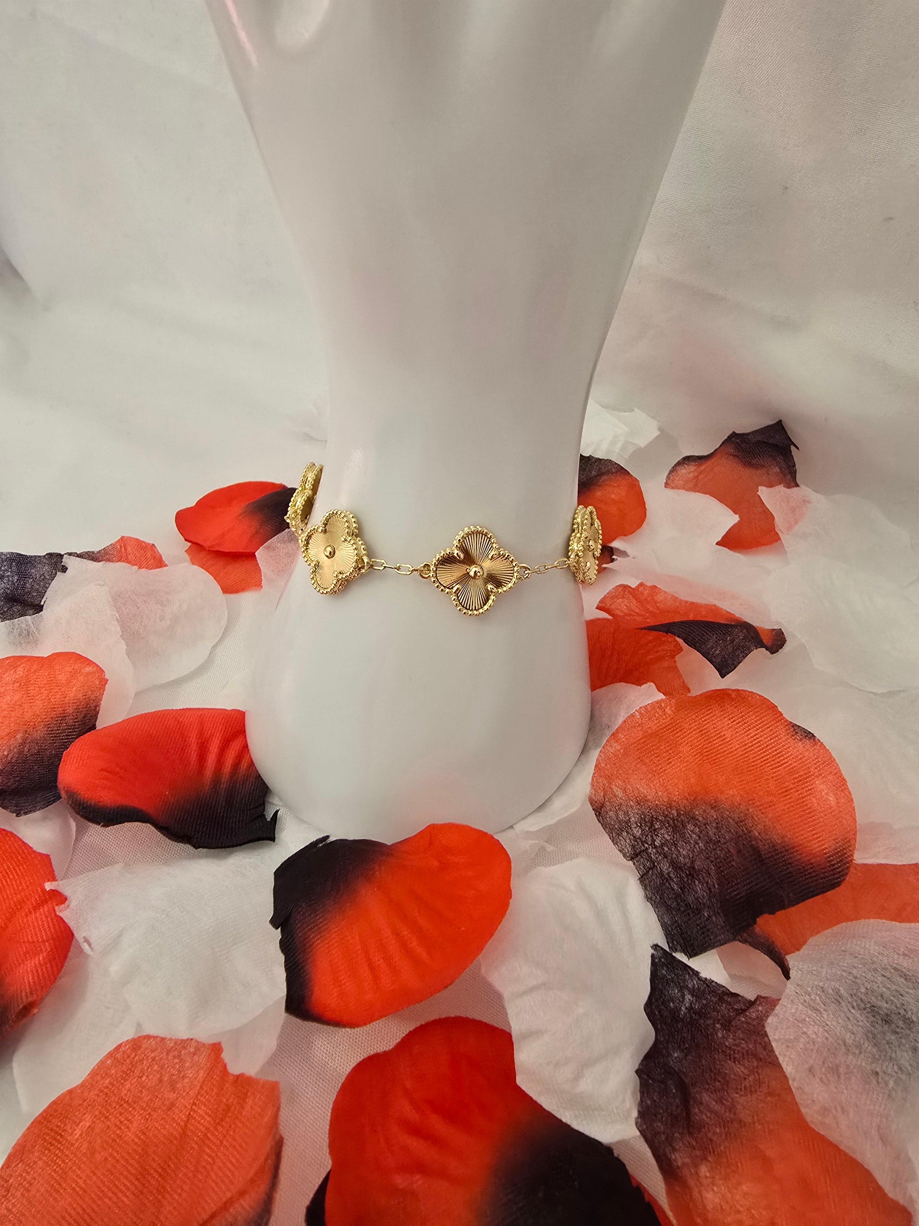 Manilla de Flores Gruesas en Oro Laminado 14K